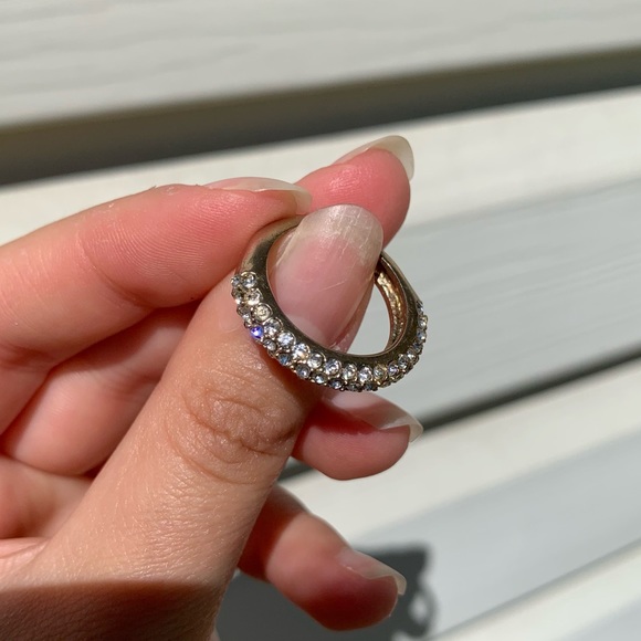 Gold Sparkly Band Ring - Picture 3 of 5